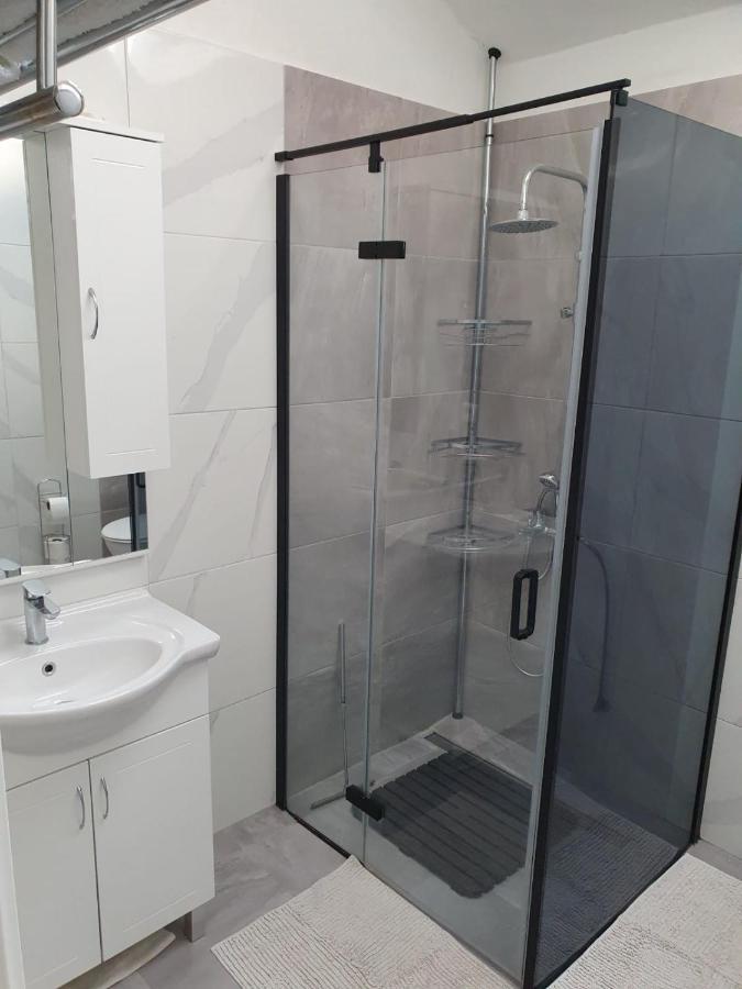Apartment Marija Єзера Екстер'єр фото